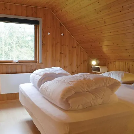 Holiday home Three-bedroom Holiday In