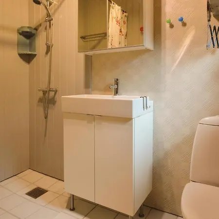 Three-bedroom Holiday In בית נופש *